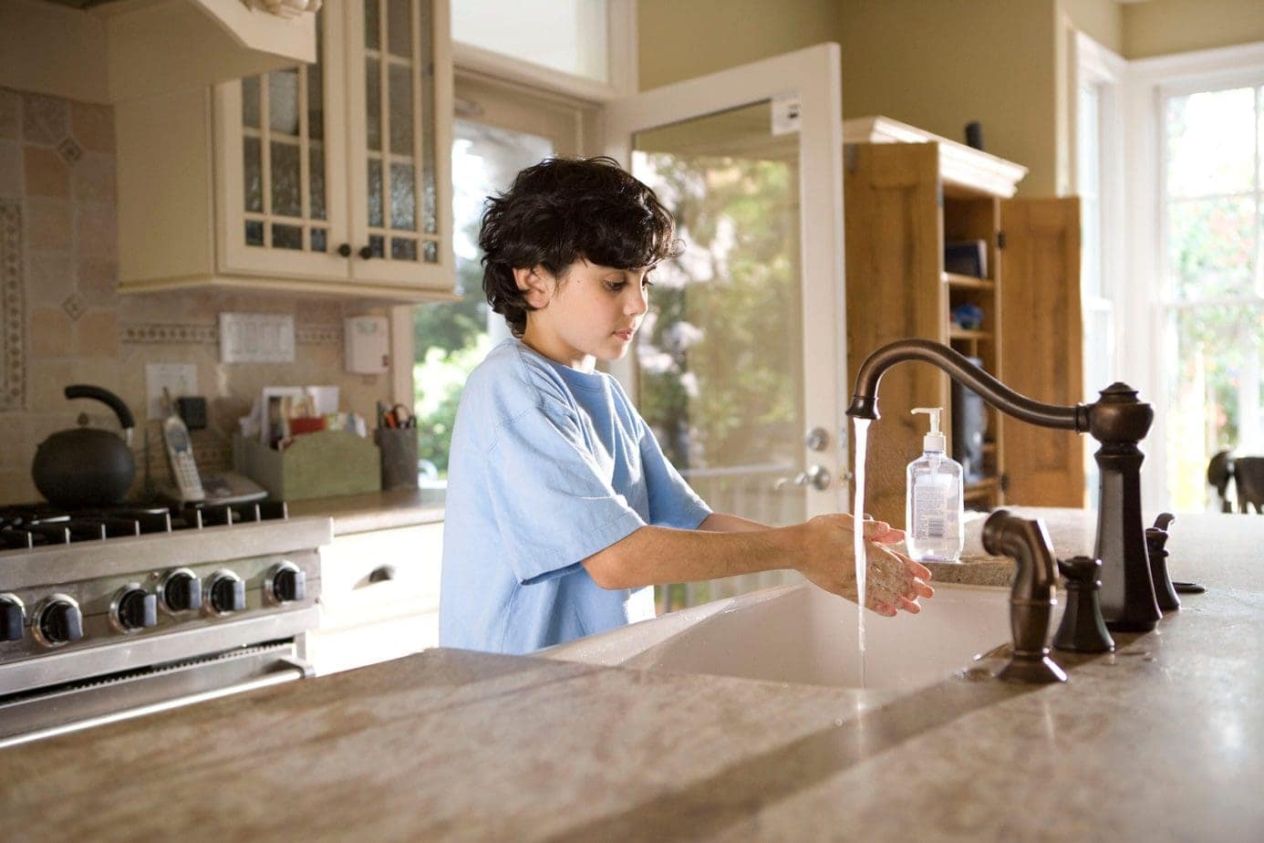 Household chores, or how to teach your child to clean up after himself?