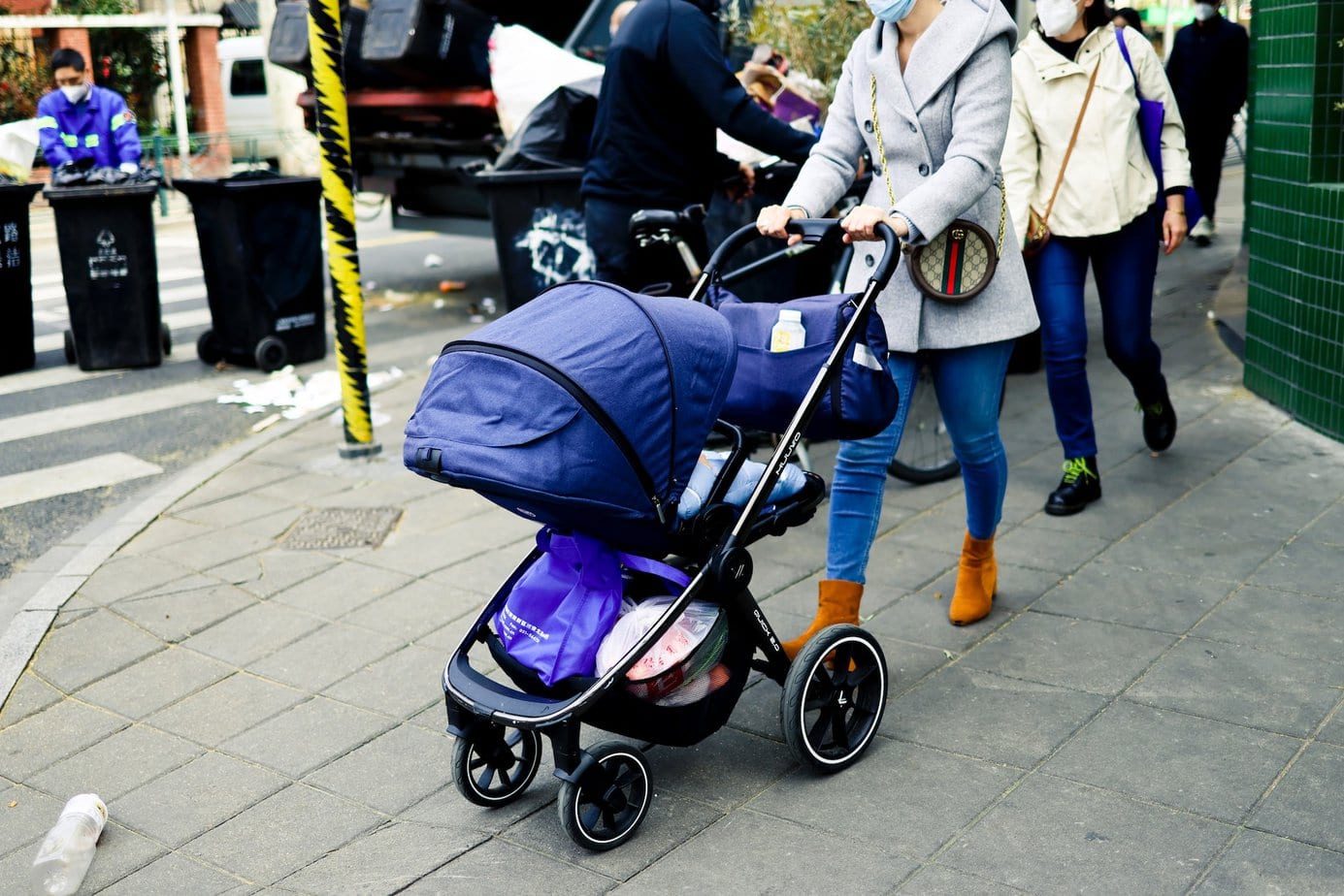 Strollers: The Best Way to Keep Your Newborn Safe and Comfortable